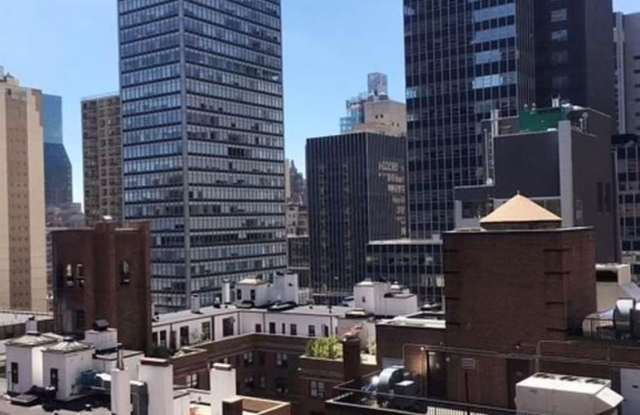 145 E 48th Street unit: 22C