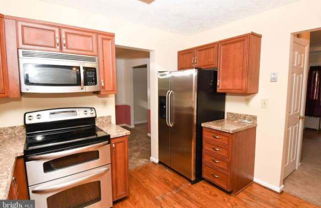 3292 Huntington Circle