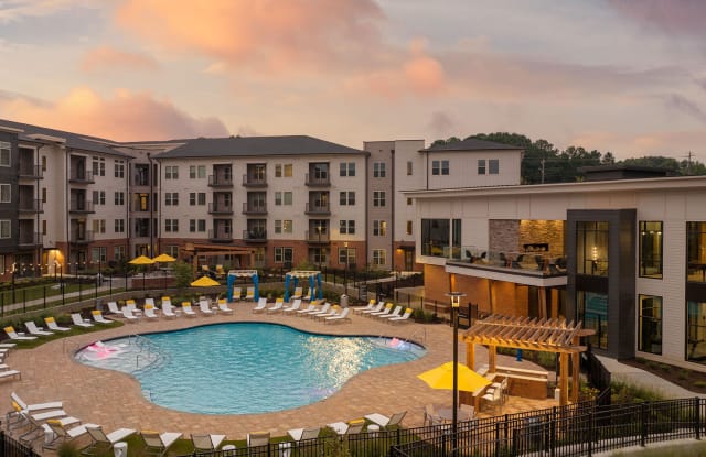 Photo of Aventon Nora