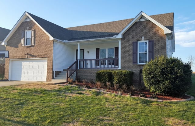 425 Berry Cir - 425 Berry Circle, Springfield, TN 37172