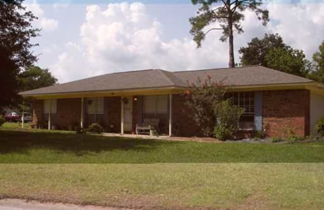 400 Brumbaugh Rd - 400 Brumbaugh Road, Ocean Springs, MS 39564