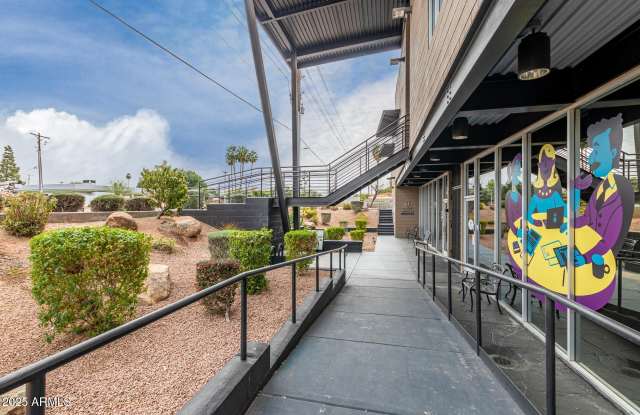 2402 S RURAL Road unit: 101/201