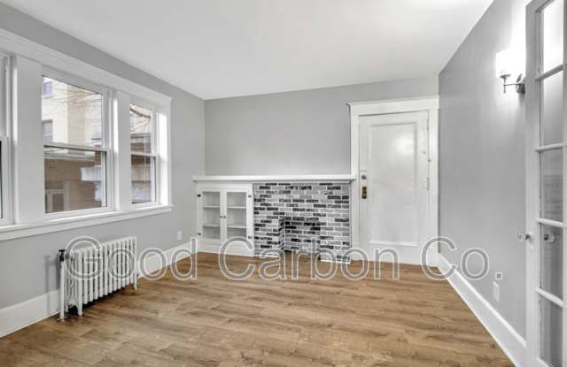 2805 Main Street