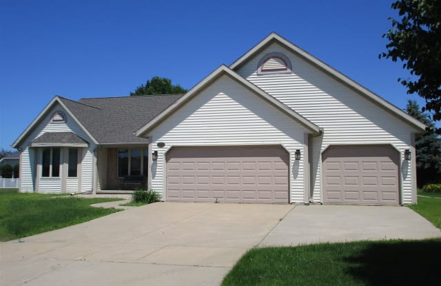 3461 Baywatch Dr - 3461 Baywatch Drive, Green Bay, WI 54311