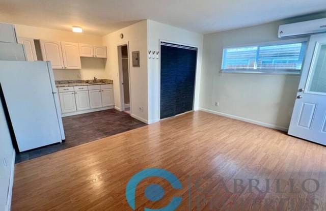 Photo of 1580 Parrot Street