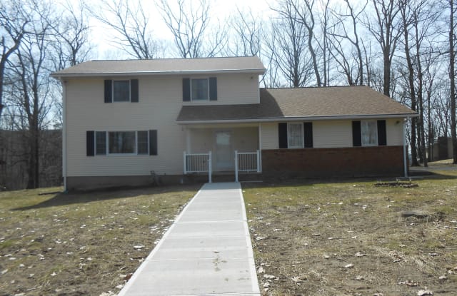 1 Midwood Ln - 1 Midwood Lane, Lackawanna County, PA 18411