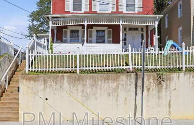 13 N Maryland Ave