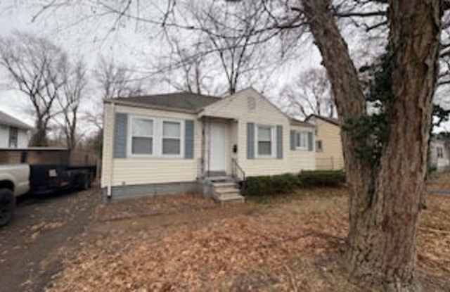 Photo of 446 South Dade Avenue