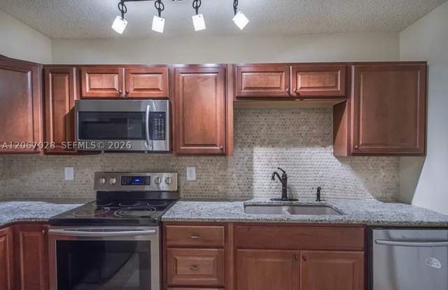 233 SE 11th Ave