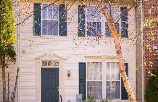 4303 DAY LILY DRIVE
