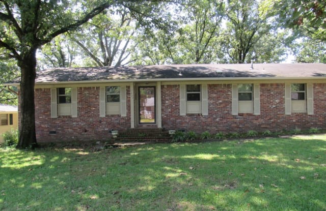 224 E Woodruff - 224 East Woodruff Avenue, Sherwood, AR 72120