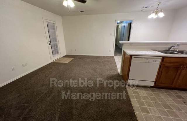 1104 Turkey Creek Ct