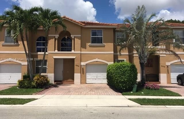 886 NW 135th Ter - 886 Northwest 135th Terrace, Pembroke Pines, FL 33028