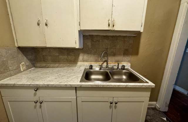 1109 HARRISON STREET