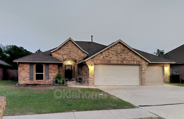 932 Ashwood Ln - 932 Ashwood Lane, Moore, OK 73160