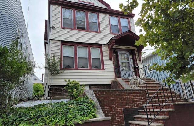 51 AUDUBON AVE - 51 Audubon Avenue, Jersey City, NJ 07305