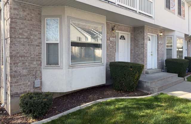 Photo of Peaceful Provo Row End Townhome