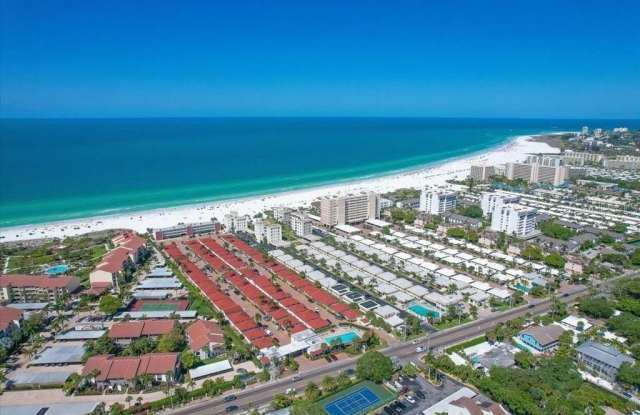 6154 MIDNIGHT PASS ROAD