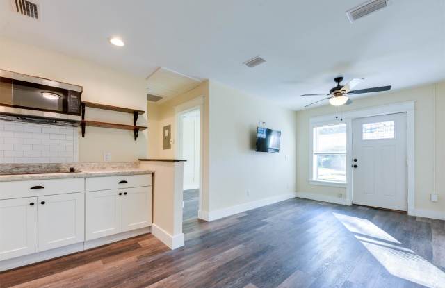 1500 Dacron Drive - #102