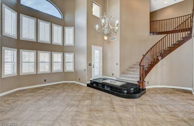 7604 Noche Oscura Circle