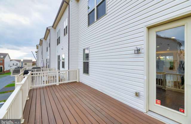 22559 Clarksburg Road