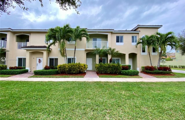 2359 SE 16th Pl - 2359 Southeast 16th Place, Homestead, FL 33035