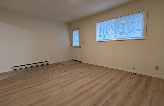 Great 1-Bedroom, 1-Bath Apartment In Springfield!