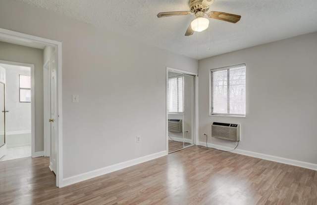 Affordable 2-Bedroom Apartment in Southwest DC – Utilities Included Option Available!