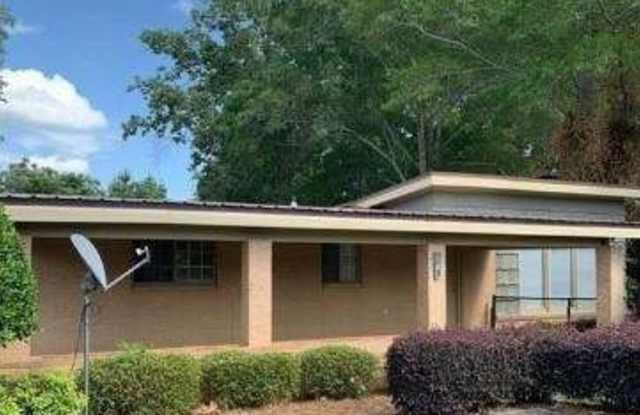 160 Cown Drive