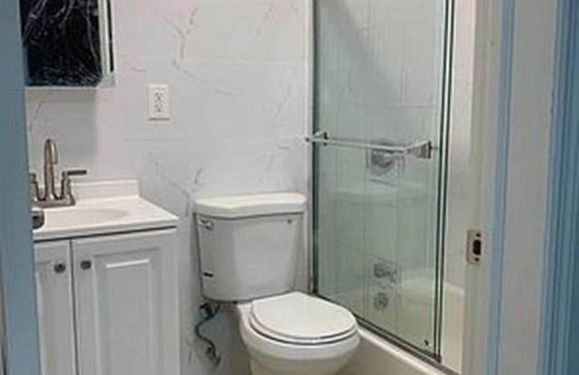 Photo of 1478 Broadway unit: 3