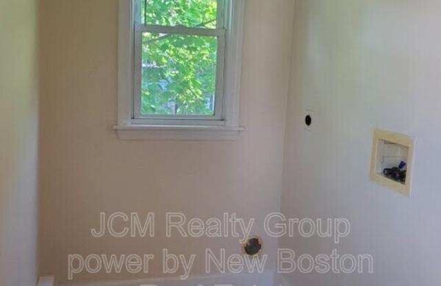 12 Gayland St, Boston, MA 02125 U-3