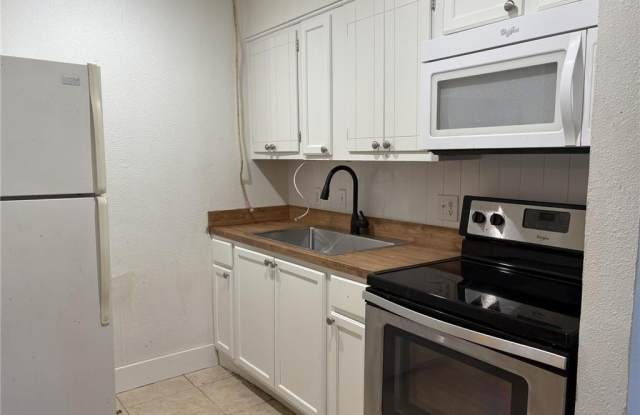 Photo of 101  S West  AVE Unit #B1