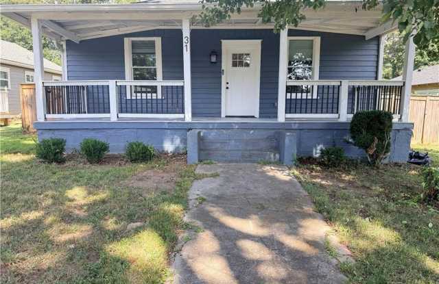 31 Mildred Place NW