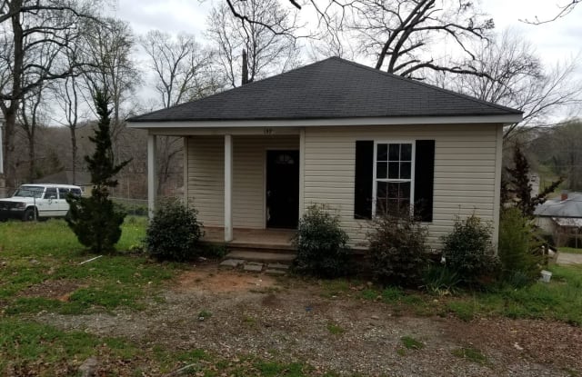 157 Cobb St - 157 Cobb Street, Arial, SC 29640