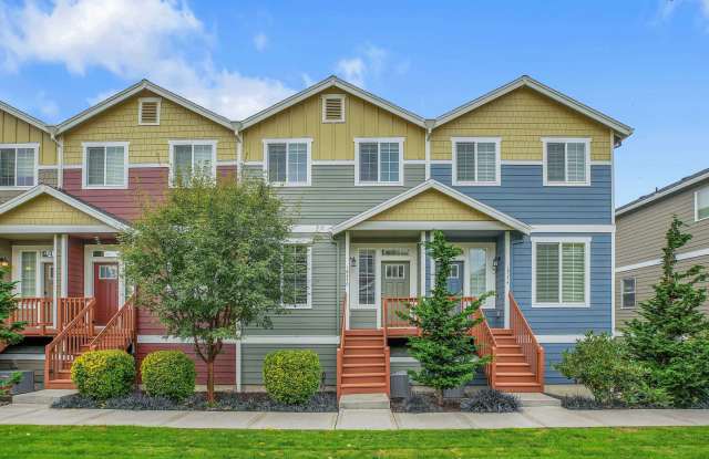 Photo of Beautiful Townhome, conveniently located