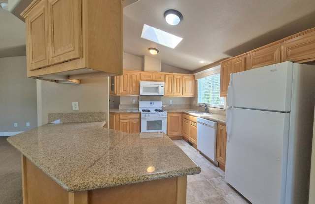 812 Shawnee Trail