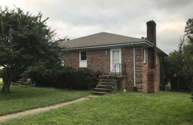 2801 Winter Garden Drive