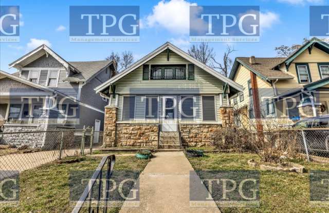 3824 Indiana Avenue photos photos