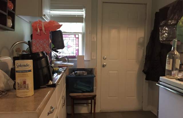 One bedroom Unit in East Nashville, Minutes to 5 Points and Shelby Bottoms