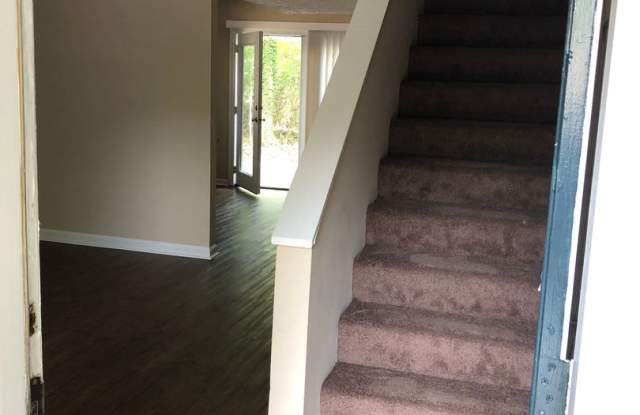 Photo of 2 Bedroom 1.5 Bath Townhouse in Flowery Branch