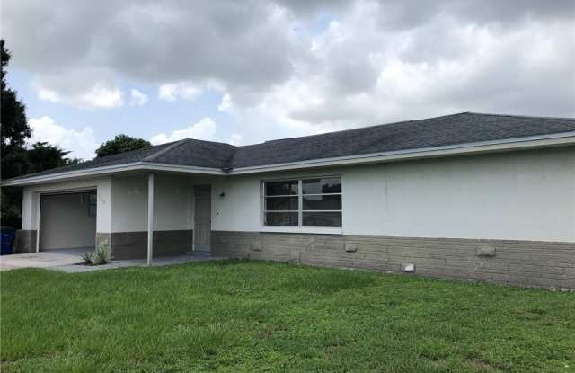 120 Richmond Avenue S - 120 Richmond Avenue South, Lehigh Acres, FL 33936