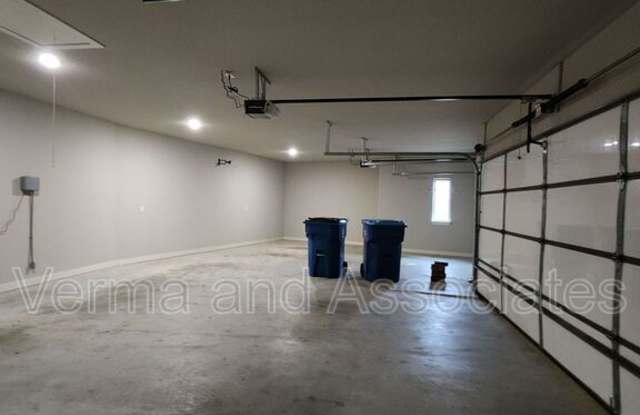 3200 SW Hazelnut Ave