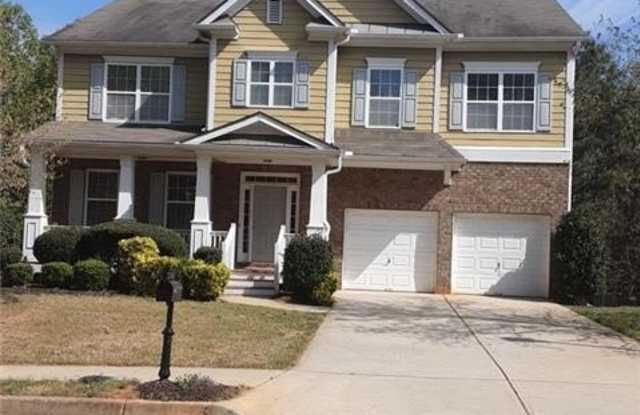 132 Lake Shore Parkway