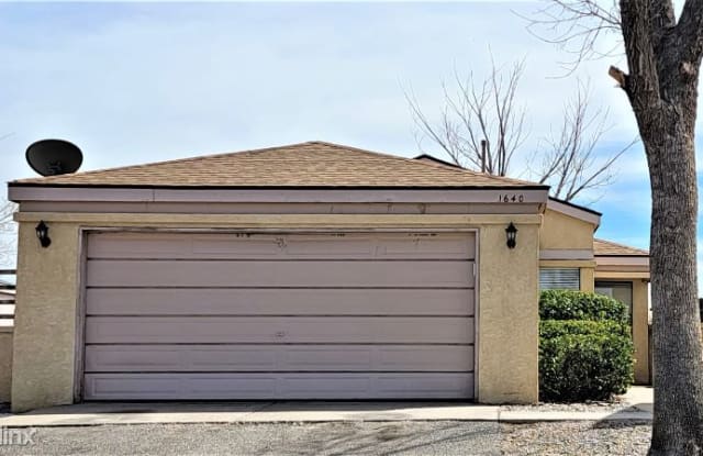 1640 Plum Rd NE - 1640 Plum Road Northeast, Rio Rancho, NM 87144