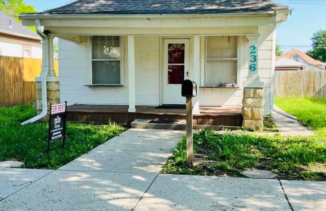 Darling Bungalow!