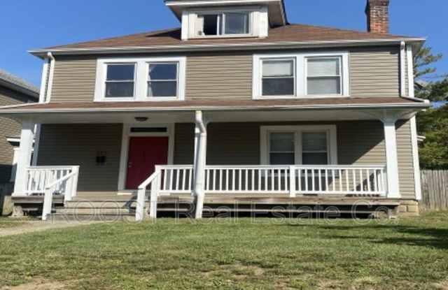 372 E. 13th Avenue