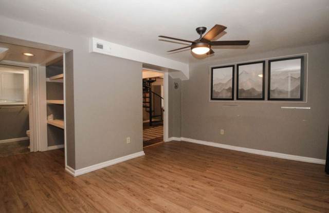 862 Walnut Ridge