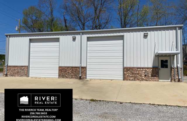 732 Thompson Street - 732