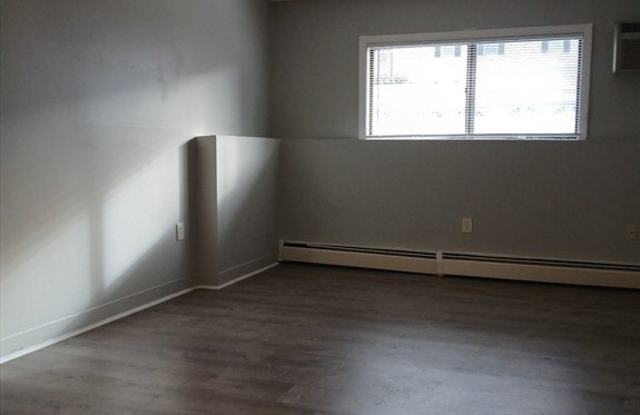 158 Fulton St unit: 1