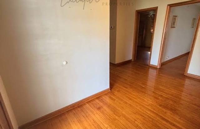 4-Bedroom Family Home in a Quiet Sulphur Neighborhood